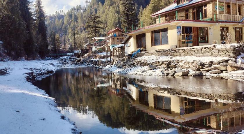 Shiva Valley Riverside