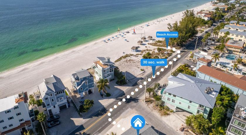 Across from the beach - Bella by the Sea by SeaBreeze Vacation