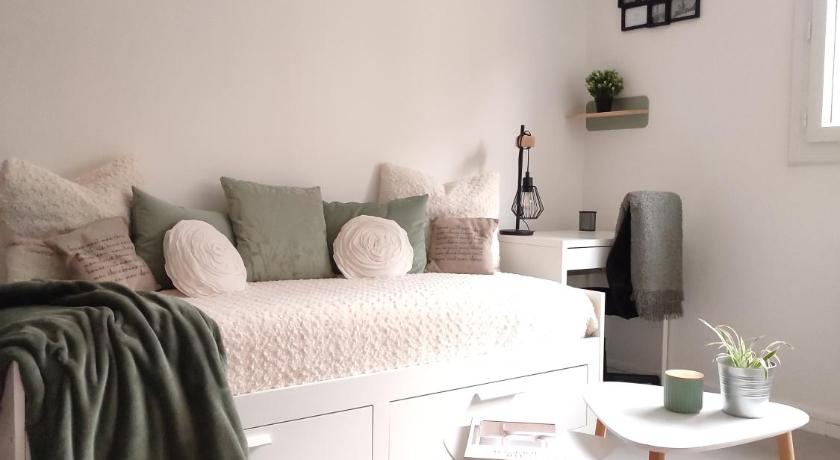 Studio Pau Cosy, résidence sécurisée, parking privé