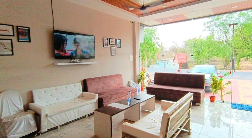 奧姆卡萊什瓦爾 Shri Nivasa Inn 3星级 酒店 大堂