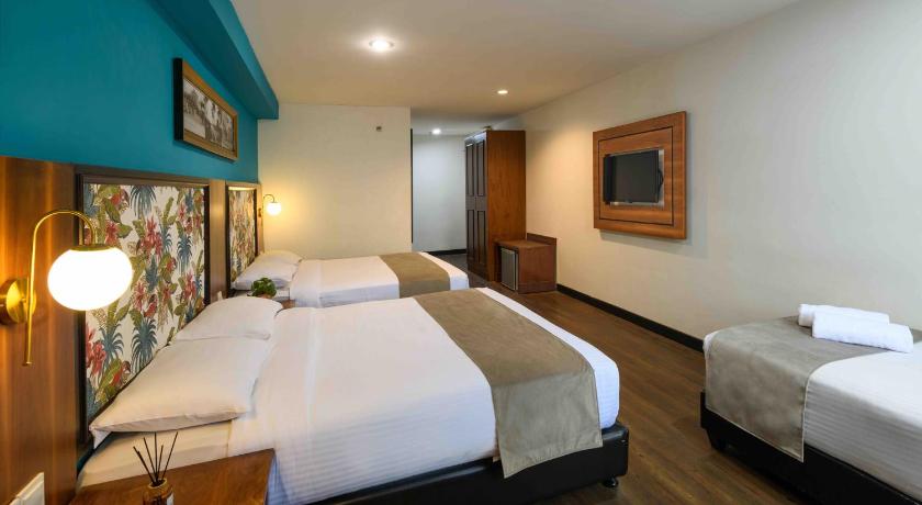 Image of Executive Family Room 1