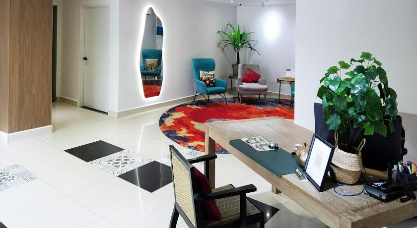Living At DSulaiman Hotel - image 2