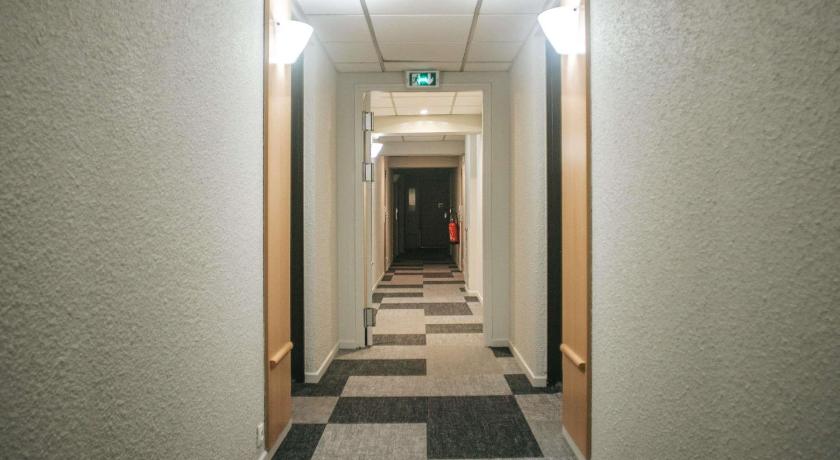 Image of Standard Twin Room for 2 People 15