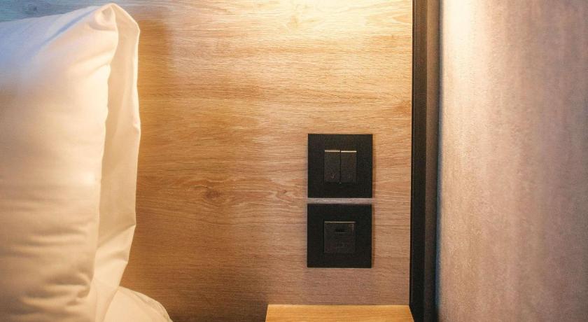 Image of Comfort room with 1 double bed 14