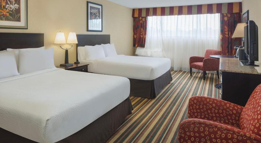 Image of 2 Queen Beds Non-Smoking 7