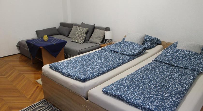 Foto Fecske Apartman - Booking Diskon Spesial