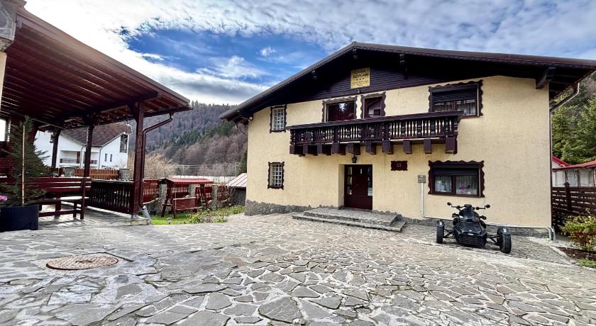 Casa Adrian