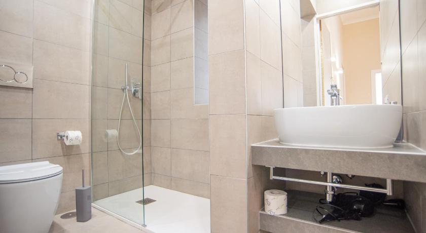 ローマ SWEET DREAM CAVOUR 4つ星 ゲストハウス ロビー