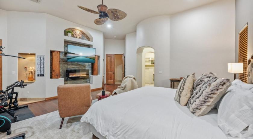 리오 베르데 (AZ) Sleeps 25 • Heated Pool and Spa • Pickleball Court 4성급 숙소 스위트룸