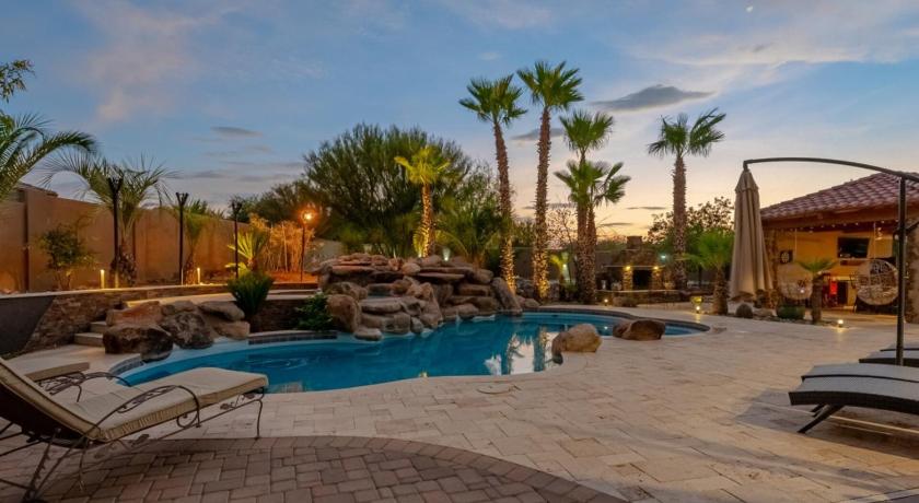 리오 베르데 (AZ) Sleeps 25 • Heated Pool and Spa • Pickleball Court 4성급 숙소 전망