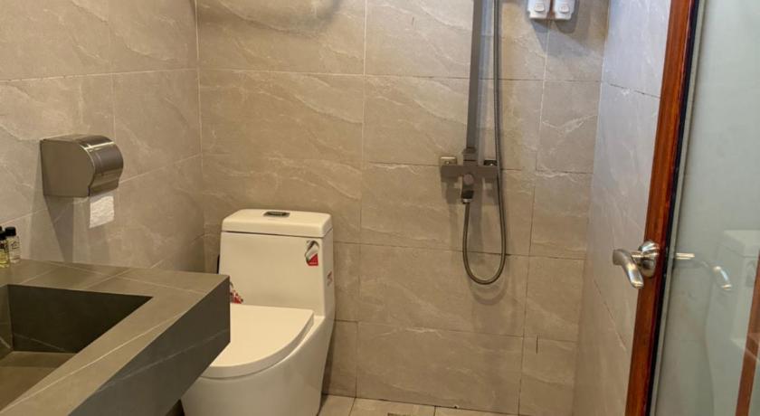 Image of Triple Room for 3 People - Non-Smoking 11