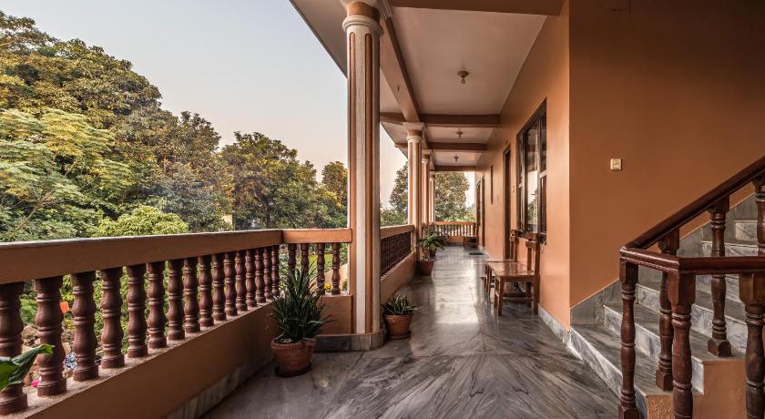 Hotel Orchid — Chitwan (4)