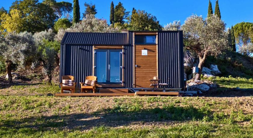 Olivo Nomade X by Tiny Away