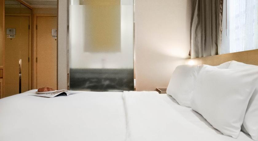 Eco Tree Hotel Sheung Wan - image 14