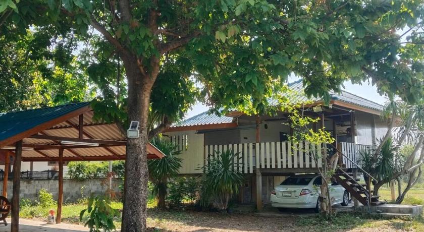 カンチャナブリ U-ary Home 3つ星 シングルルーム スイート