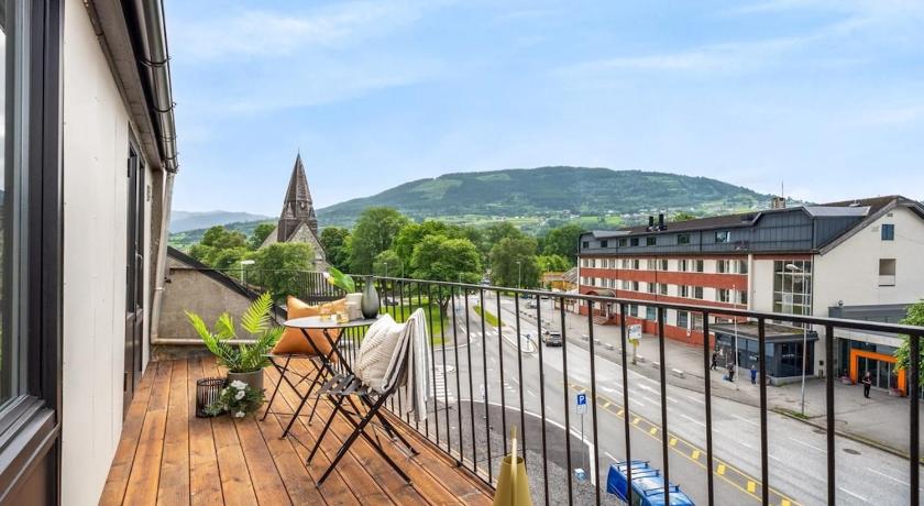 Charming Penthouse - Terrace & City Center Heart