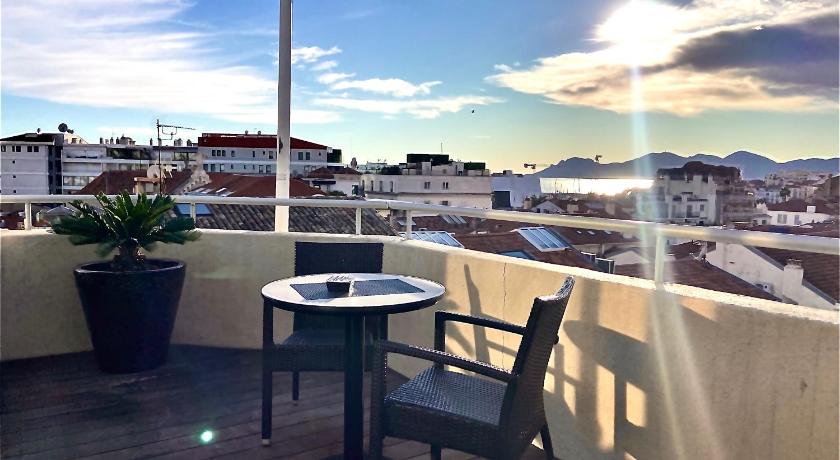 Image of Junior Suite met balkon (Junior Suite with Balcony) 12