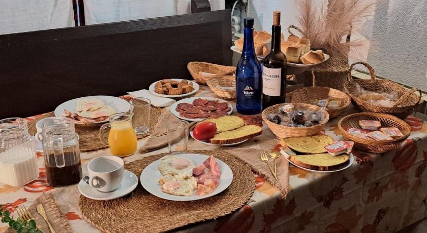 拉瓜尔迪亚 Casa Rural Erletxe 4星级 民宿 泳池