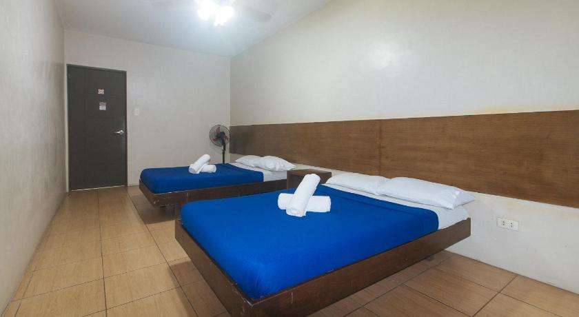 Image of Quadruple Room Shared Bathroom 0