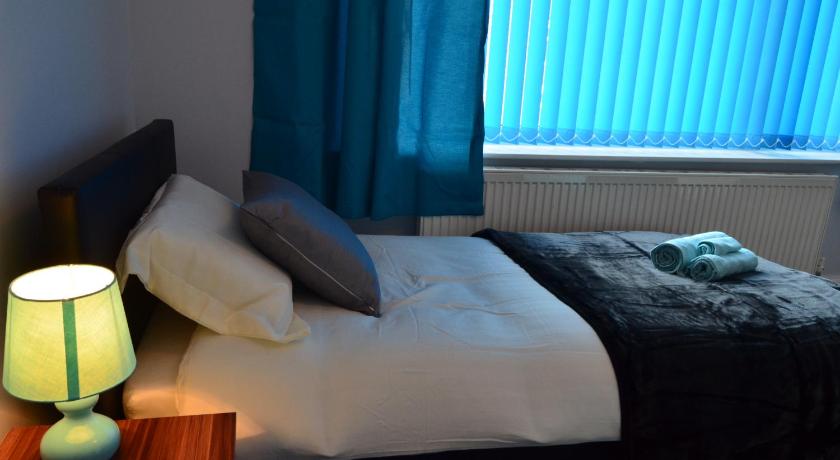Old Trafford Guest House