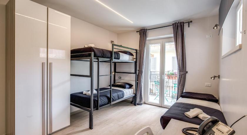 Image of Triple Room with Private Bathroom 13