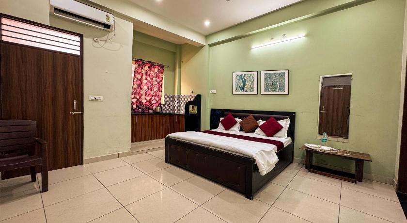 Hotel Nand Niwas - image 45