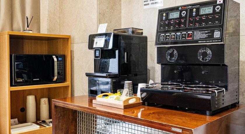 首尔 자딘호텔(Jardin Hotel) 2星级 酒店 泳池