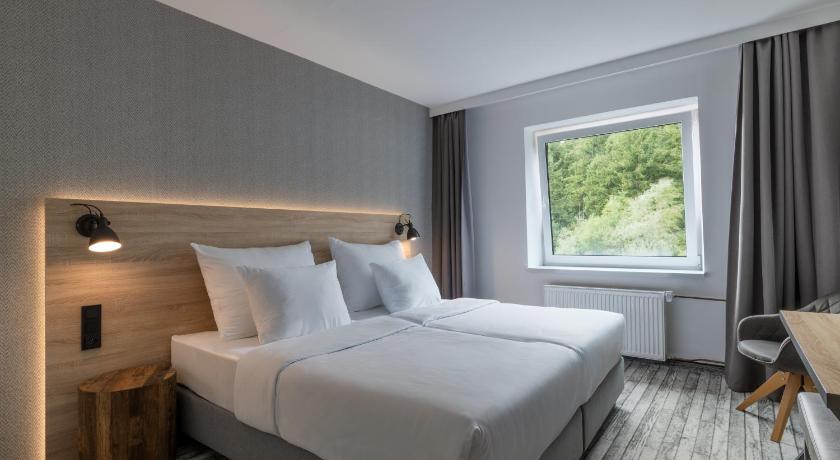 Image of Deluxe Double or Twin Room 1