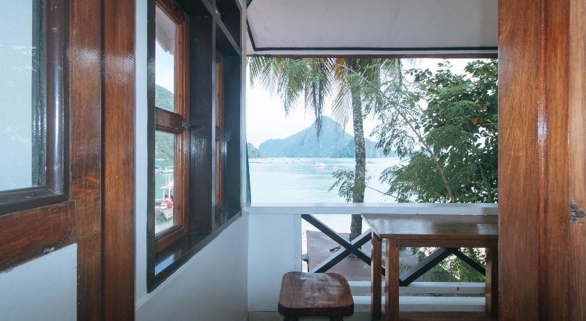 RedDoorz @ Tandikan Beach Cottages – El Nido, WI