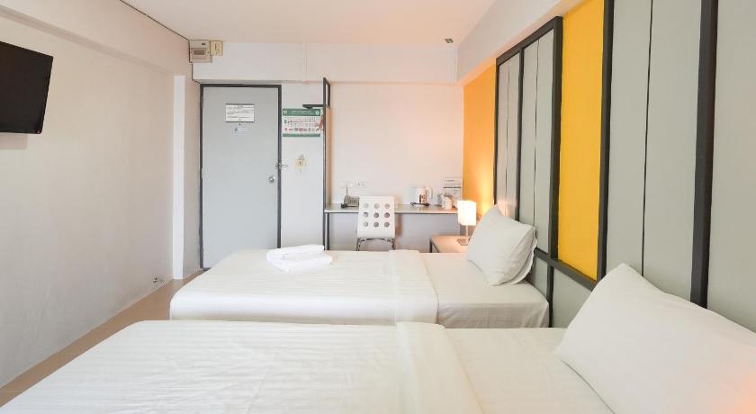 Image of Superior Twin Room 1