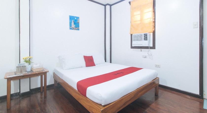 RedDoorz @ Tandikan Beach Cottages – El Nido, WI