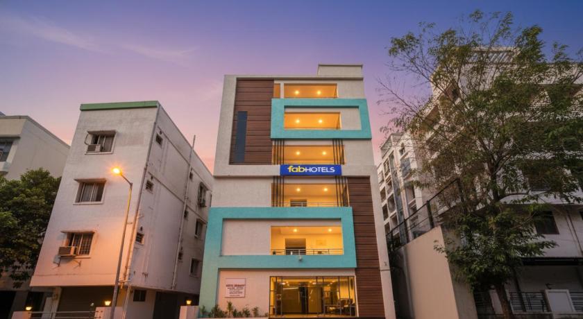 Capital O 70043 Limestone Luxury Rooms – Hyderabad, 