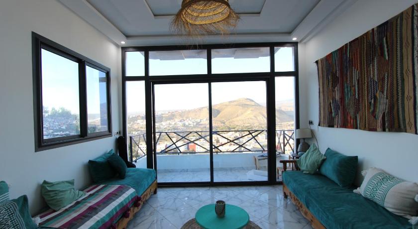Agadir Funky Chill Guesthouse Surf, Horse, Music adventures