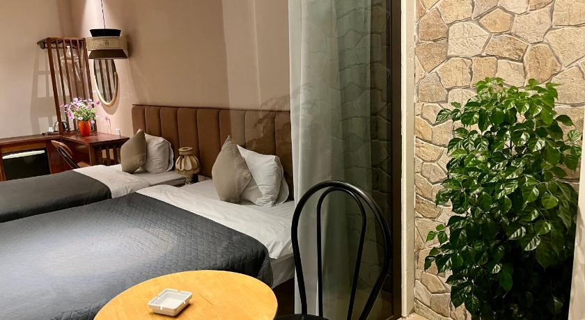 Image of Triple Room with Balcony 16