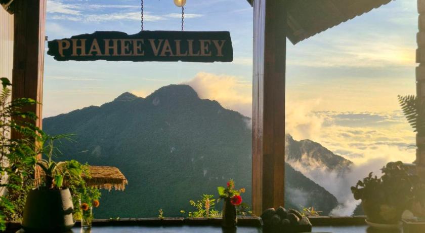 メーサイ（チェンライ） Phahee valley ผาฮี้วัลเล่ย์ 3つ星 ゲストハウス プール