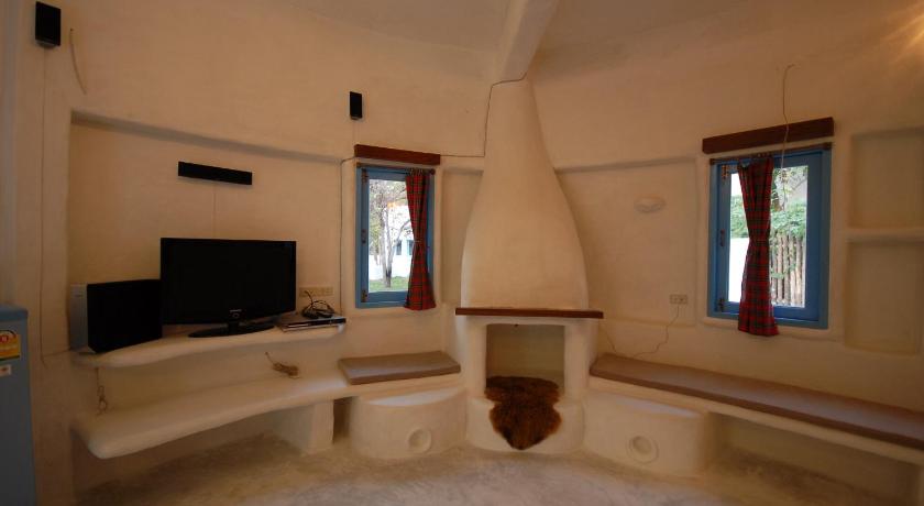 รูปของห้องดีลักซ์เตียงใหญ่พร้อมวิวสวนหย่อม (Deluxe Double Room with Garden View) 0