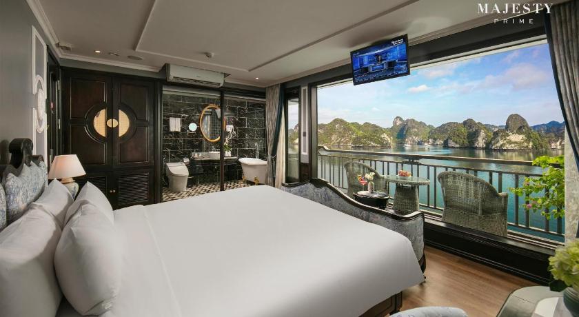 Image of Luxury Grand Connecting Suite Full Ocean View- Private Balcony 3rd Floor- 2 Days 1 Night 0