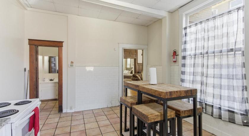 Memphis (TN) Historic Midtown Apartment 4-Star Accommodation amenity