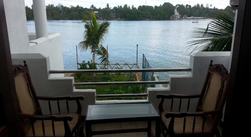 Villa River View photo