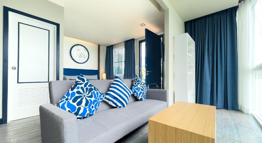 Image of Junior Suite with Ocean View 0
