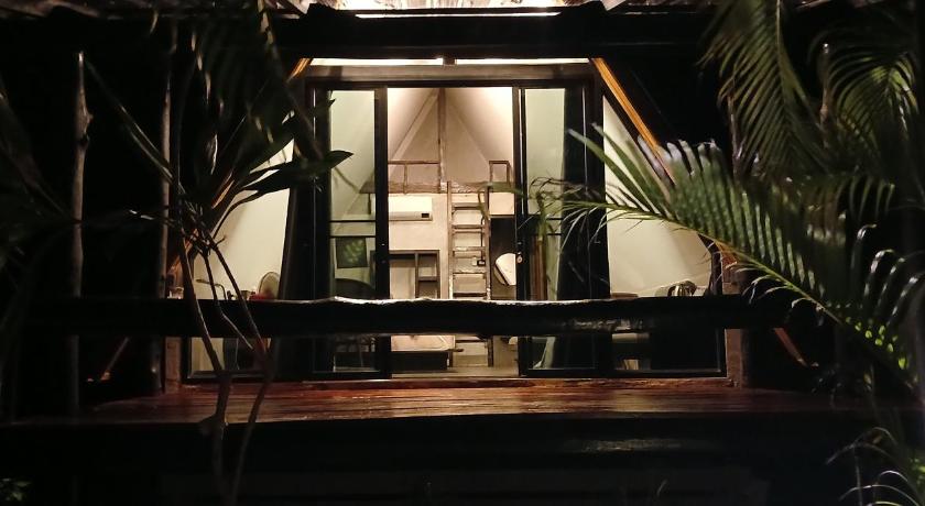 Image of Bungalow - Beach Front 5