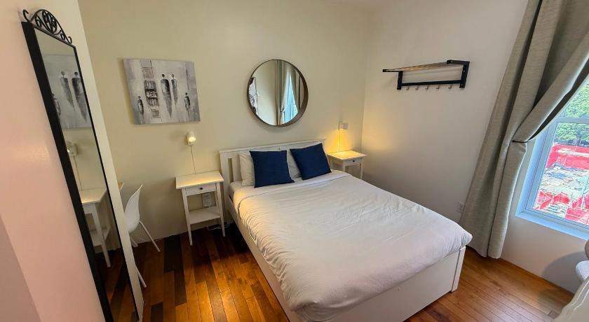 Image of Double Room with Shared Bathroom 9