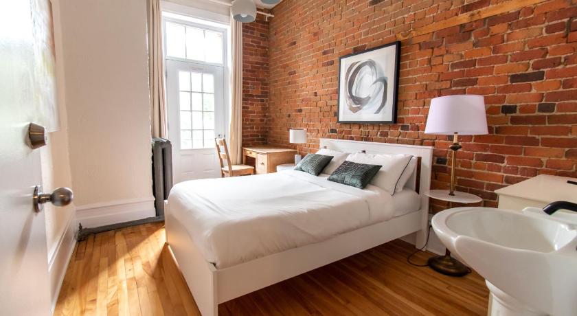 Image of Double Room with Shared Bathroom 2