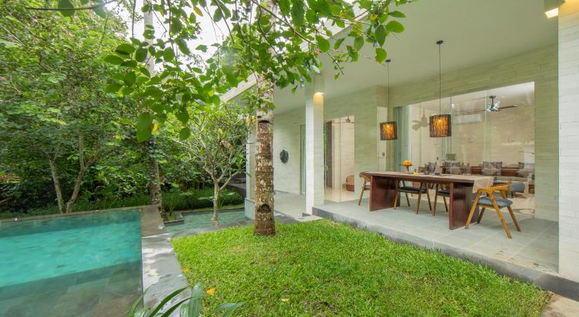 Image of Premier Garden Villa 5