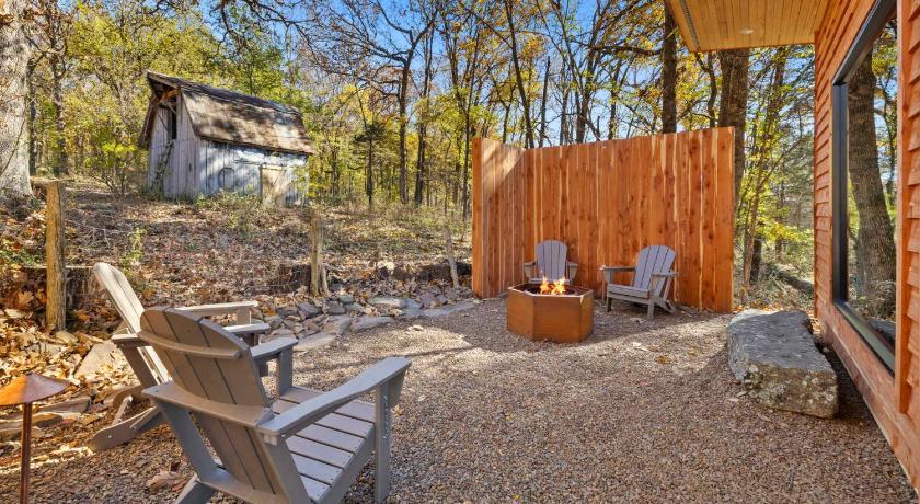 费耶特维尔 (AR) South Woods-Sauna-private trails-1mi to Lake Sequoyah 4星级 住宿 客房