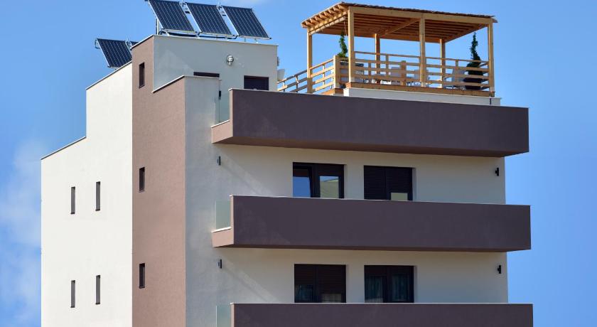 Lotos Depandans — Hotel in Nis