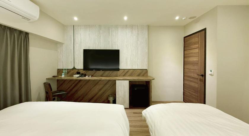 Image of Deluxe Twin Room 4