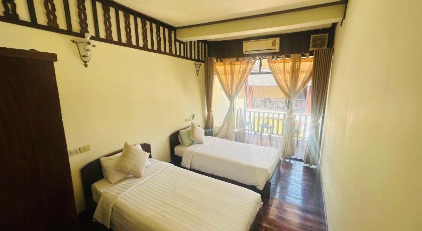 Image of Superior Twin Room 1