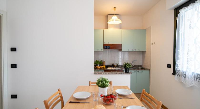 Image of Two-Bedroom Apartment with Garden 5