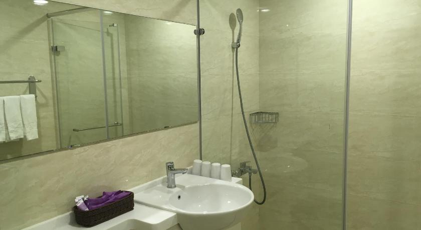 Image of Standard Triple Room 2